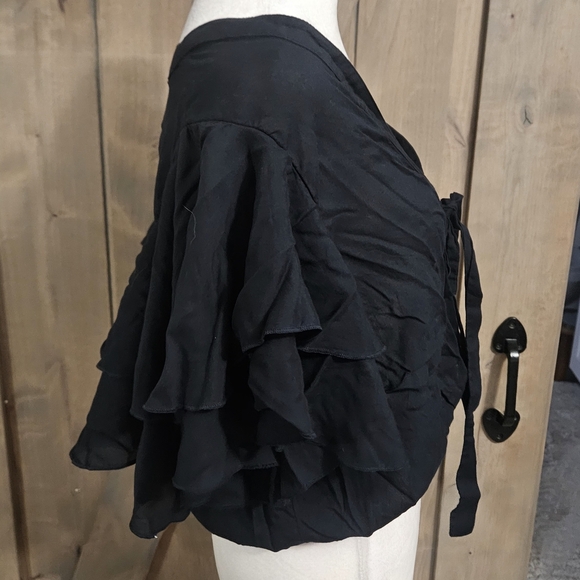 FREE PEOPLE Call Me Later Ruffle Tie Front Boho Rayon Blouse Top.Black. Size SM - Picture 8 of 16